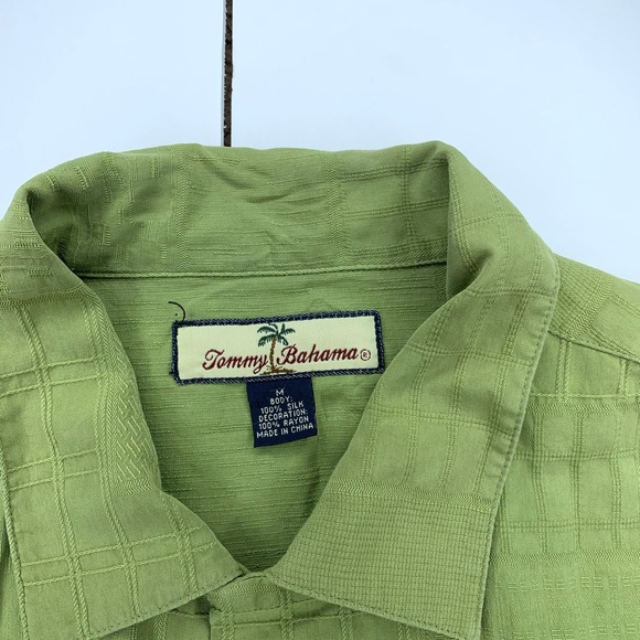 Tommy bahama multi texture button up - Picture 2 of 3